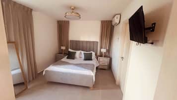 Apartment, 2 Bedrooms, Accessible, Patio