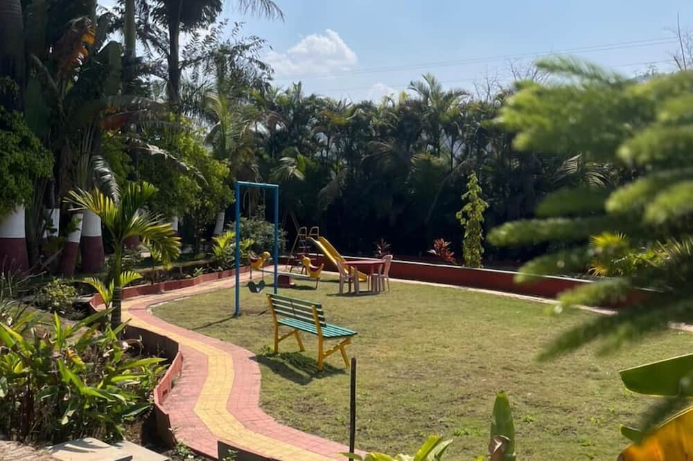 Viraj Farm Resort