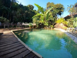 Piscina externa