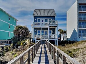 Studio (4 Bedrooms) | Property amenity - Surf's Up (Carolina Beach)