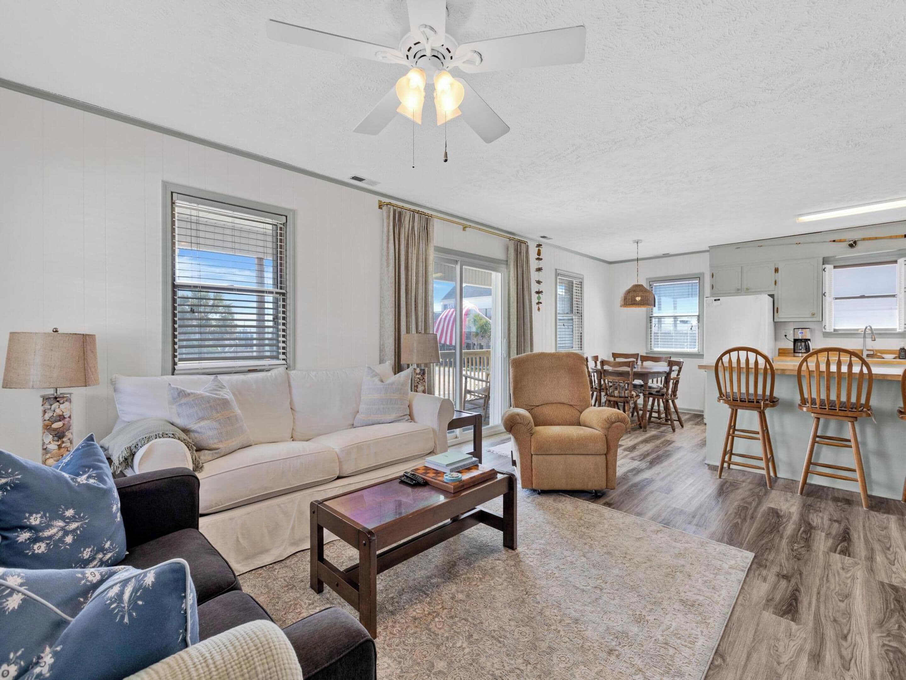 إستديو (3 Bedrooms) | واجهة المنشأة