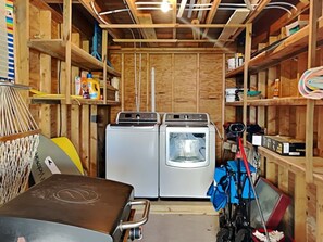 إستديو (3 Bedrooms) | وسائل الراحة في المنشأة