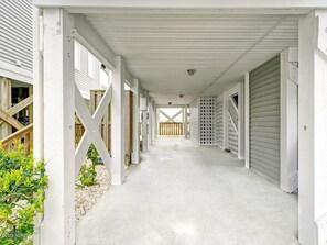Property amenity - Dolphin Watch (Carolina Beach)