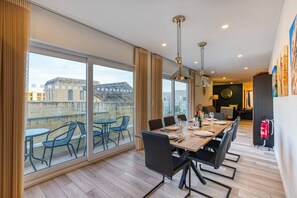 Dining - Charming Marsaskala Stay |Balcony & Seafront Walks (Marsaskala)