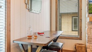 Unclassified image, 5 of 56, button - Charming Cabin • Hot Tub & Picture-Perfect Views (Pigeon Forge)
