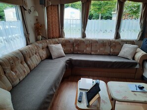 Smart TV, stereo - 47m2 mobile home with free wifi (Litteau)