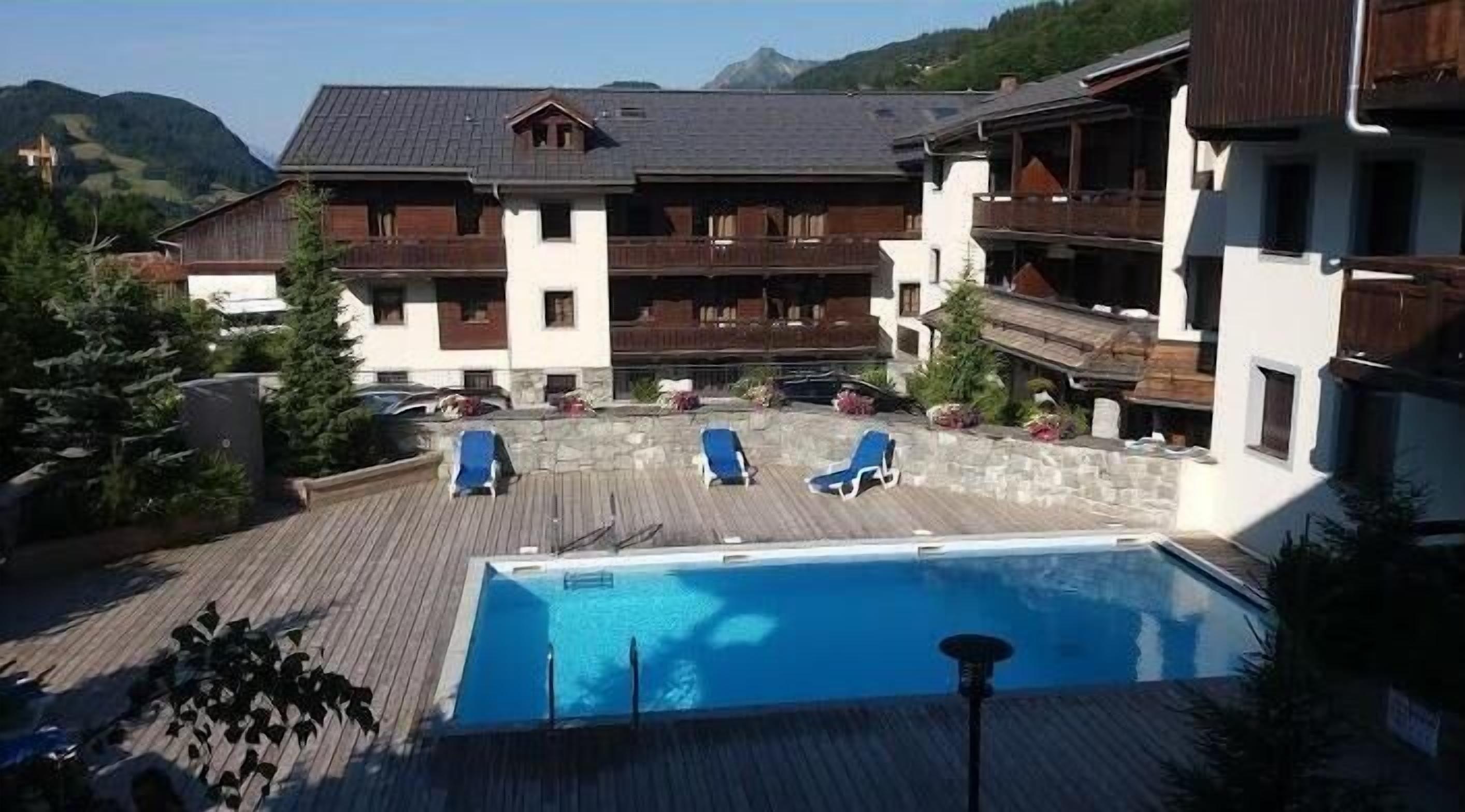 Innenpool, beheizter Pool
