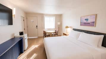 Room, 1 King Bed, Accessible | Desk, laptop workspace, WiFi (free)