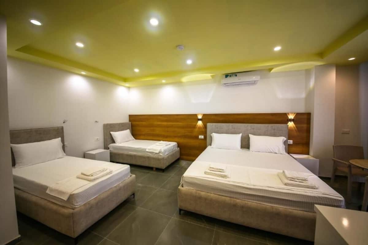 Quadruple Room, Balcony, Sea View