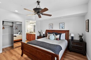 WiFi, bed sheets - 3BR Pet-Friendly Condo w/ Pool & Views (St. George)