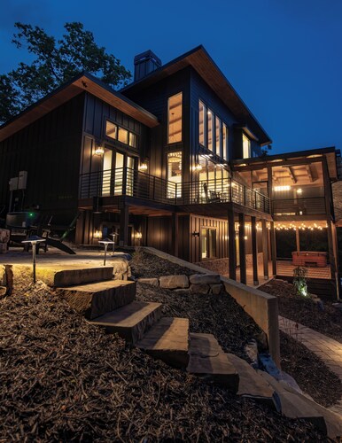 The Ellewood, A Modern Mountain Chalet