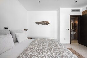 2 slaapkamers, een strijkplank/strijkijzer, gratis wifi