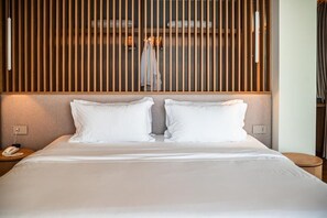 Royal suite, balkon, uitzicht op bergen