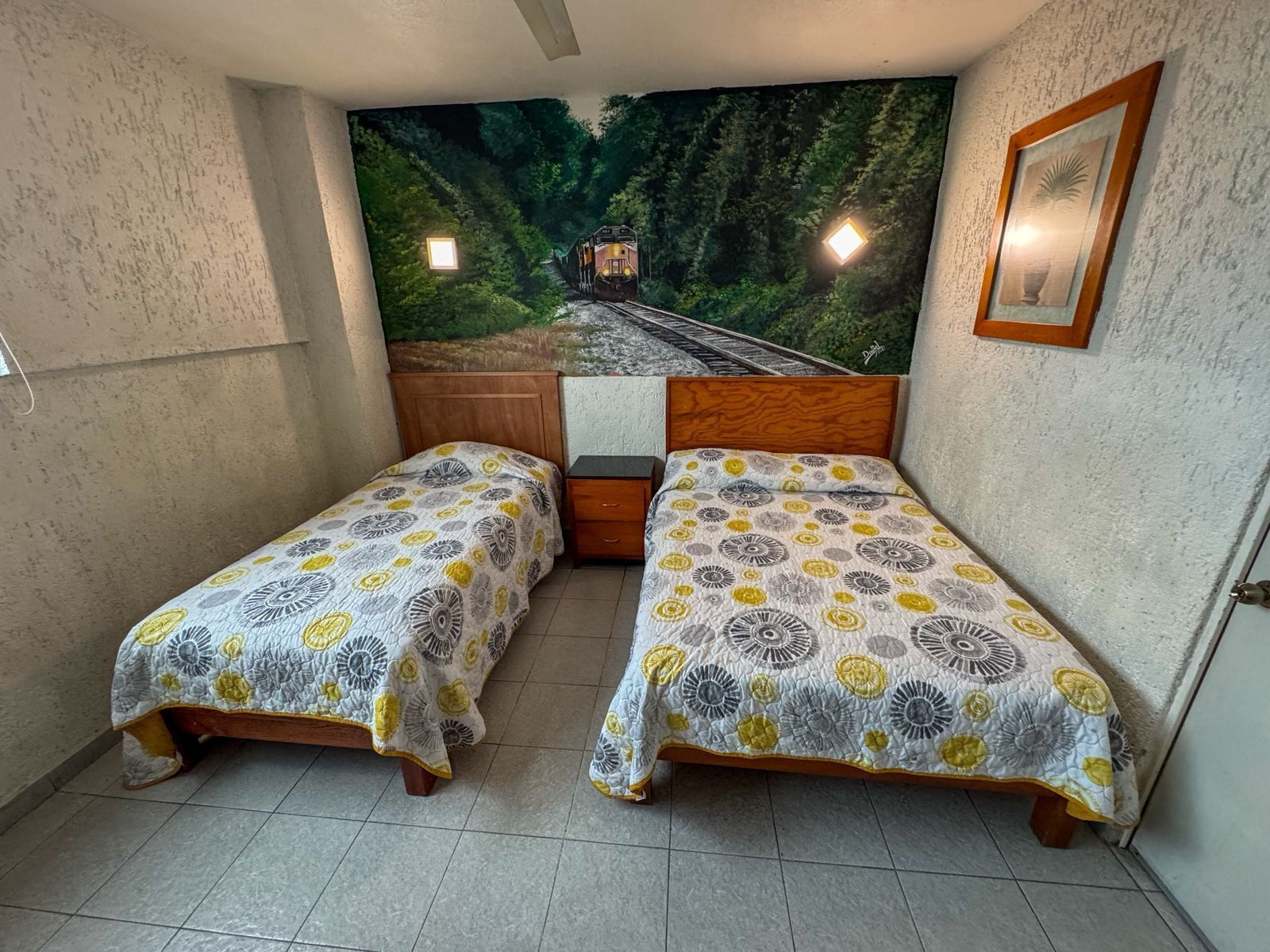 Kolmen hengen standard-huone