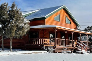 Exterior - Mountain Soul — Music, Mountains & Views (South Fork)