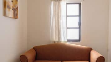 Suite, 1 Double Bed, City View | In-room safe, blackout drapes, free WiFi
