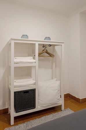 Interior - Graça Village Escape – 2BR Apartment (Lisbon)
