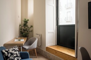 Interior - Arroios Urban Studio with Mezzanine (Lisbon)