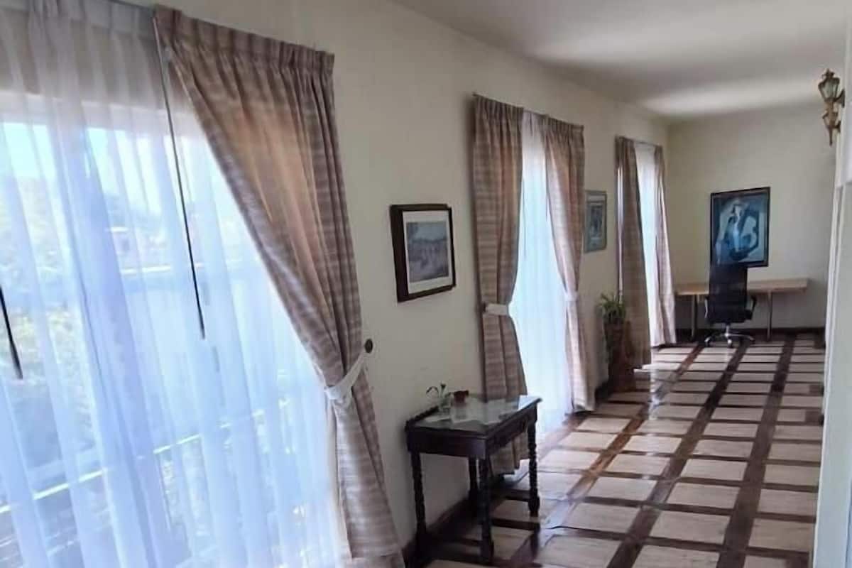 Family Διαμέρισμα, 2 Υπνοδωμάτια, Θέα στην Πόλη | Περιοχή καθιστικού