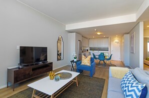 TV - Mountain View Luxe | Modern Century City Stay (Cape Town)