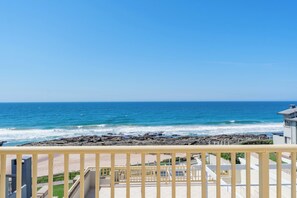 Property grounds - Luxury Penthouse in Ballito | Beach and Pool Access (Dolphin Coast)