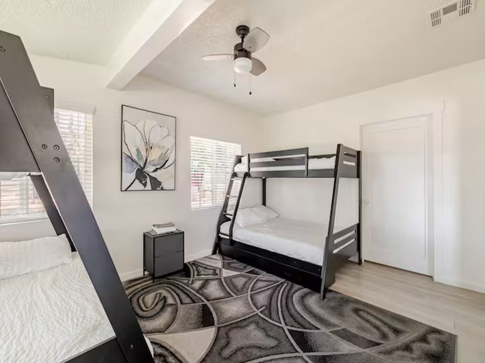 4 bedrooms, WiFi