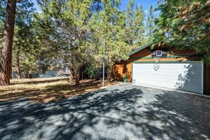 Exterior - Big Bear Cozy Cottage (Big Bear Lake)