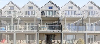 Oceanview Townhome Steps to the Sand | Hot Tub & 3-Story Coastal Retreat