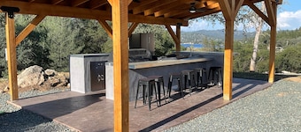 Moonshadow Flat Glamping Tents