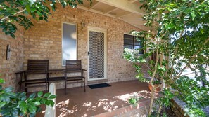 Terrace/patio - Walk, Relax, Enjoy - stylish townhouse, steps from beaches and shops (South West Rocks)