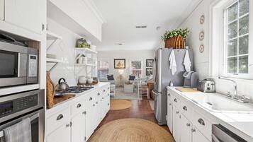 House | Private kitchen