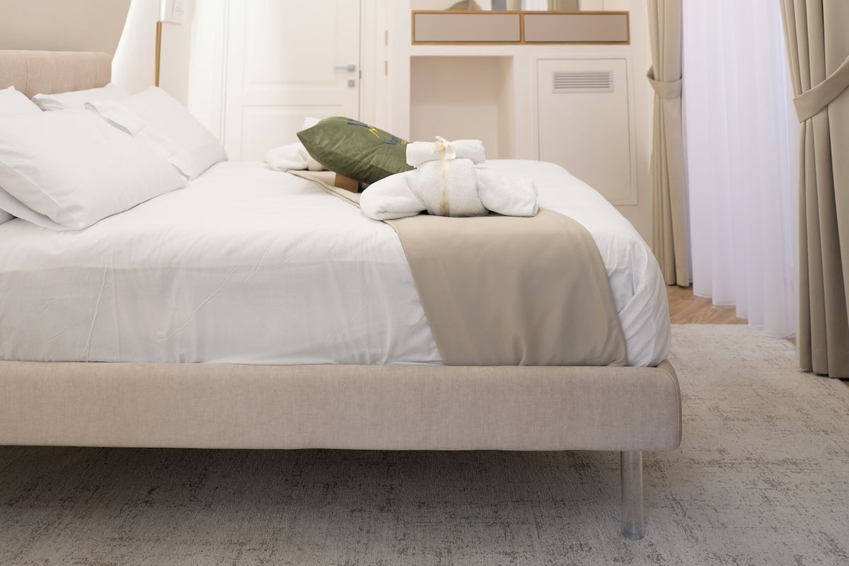 ラグジュアリー ダブルルーム コートヤードビュー