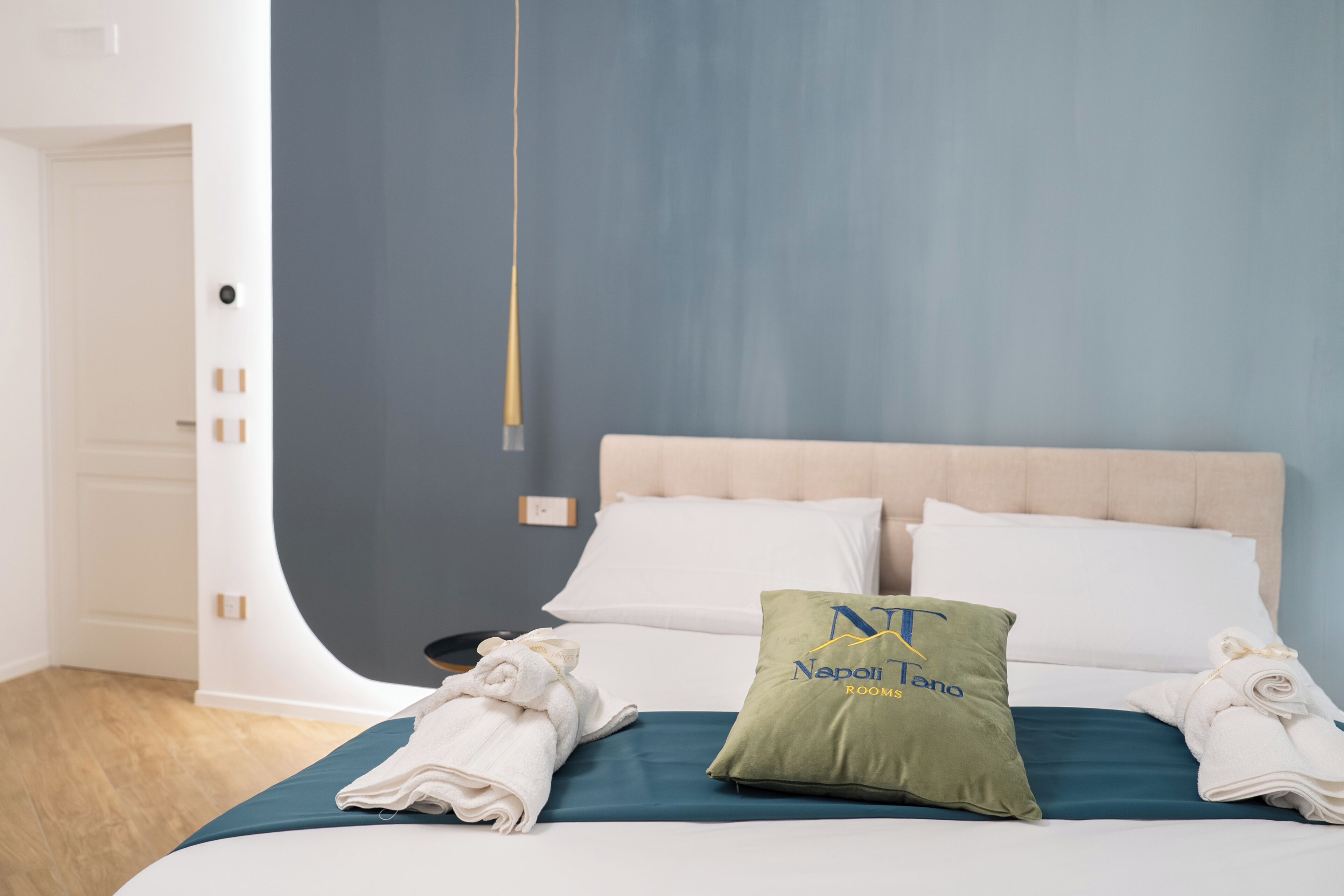 Kamar Quadruple Mewah