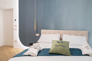Luxury Quadruple Room - Napolitano Rooms - Flegrea spa (Pozzuoli)