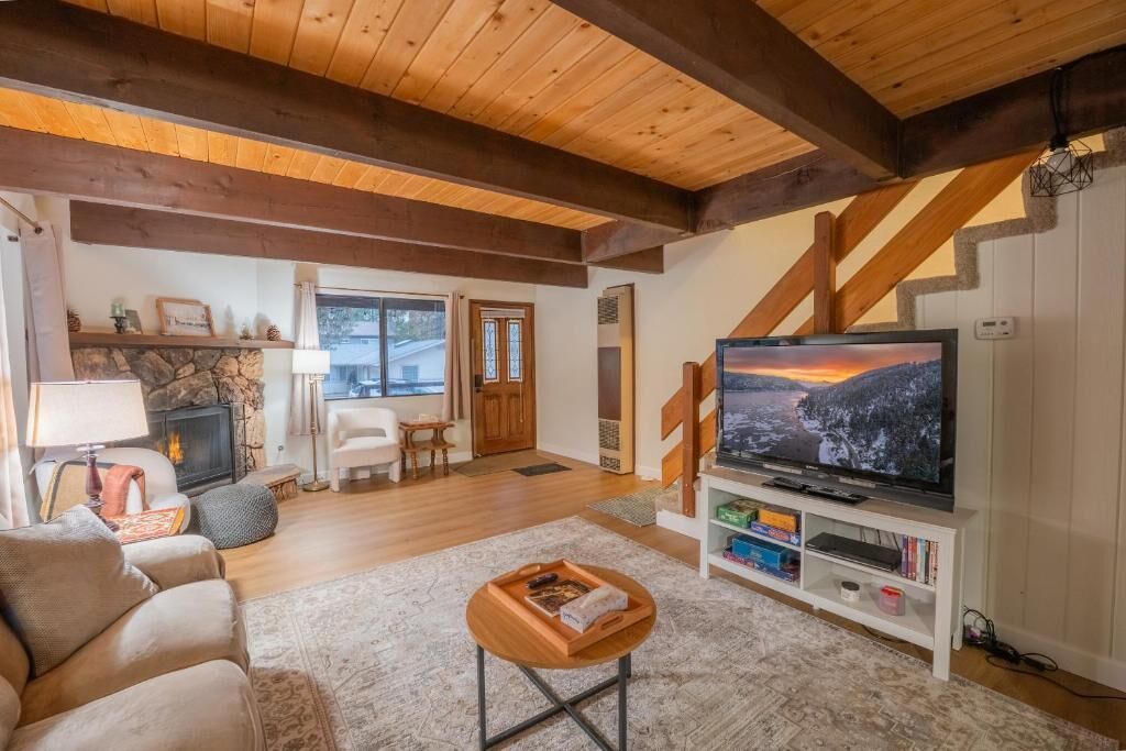 Basic-Haus, Balkon, Bergblick | Wohnbereich