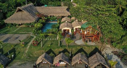 Makai Beach Hostel