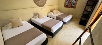 Makai Beach Hostel