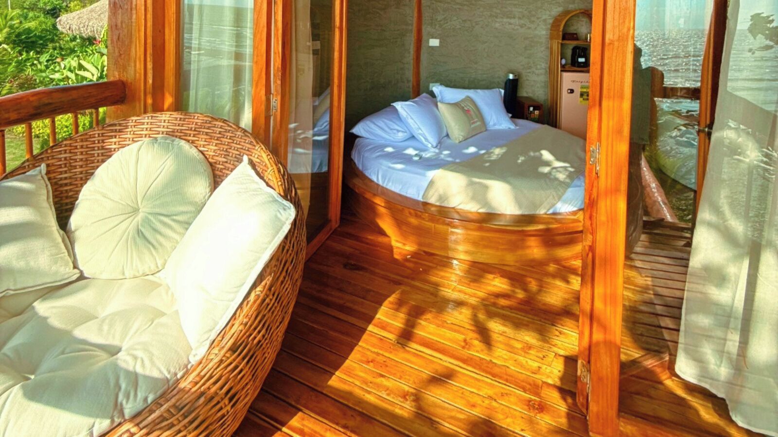 Tree House, Sea View | Front of property