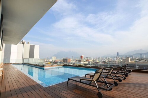 ¡Luxury in Centro! Parking, Gym & Pool - 6 people