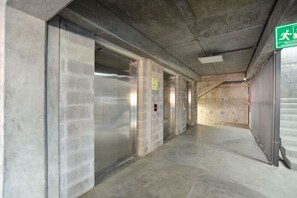 Interior - ¡Luxury in Centro! Parking, Gym & Pool - 6 people (Monterrey)