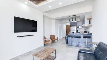 TV, stereo