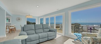 Newly Renovated and Pet Friendly Oceanfront 4 Bedroom Home at Channelbend