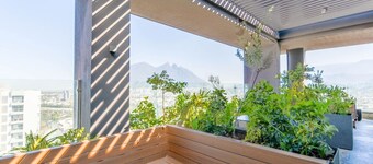 ¡Luxury in Santa Lucía! Parking, Gym & Pool 6 ppl