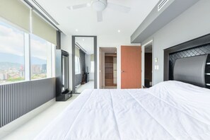 Room - ¡New in Santa Lucía! 6 guests, GYM, Pool, Parking (Monterrey)