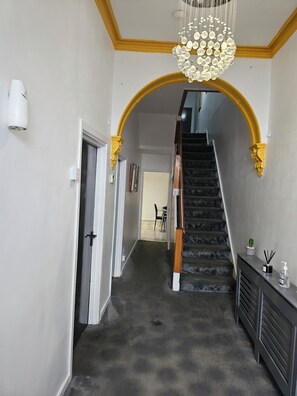 Interior - M4 Victoria hub 3 (Newport)