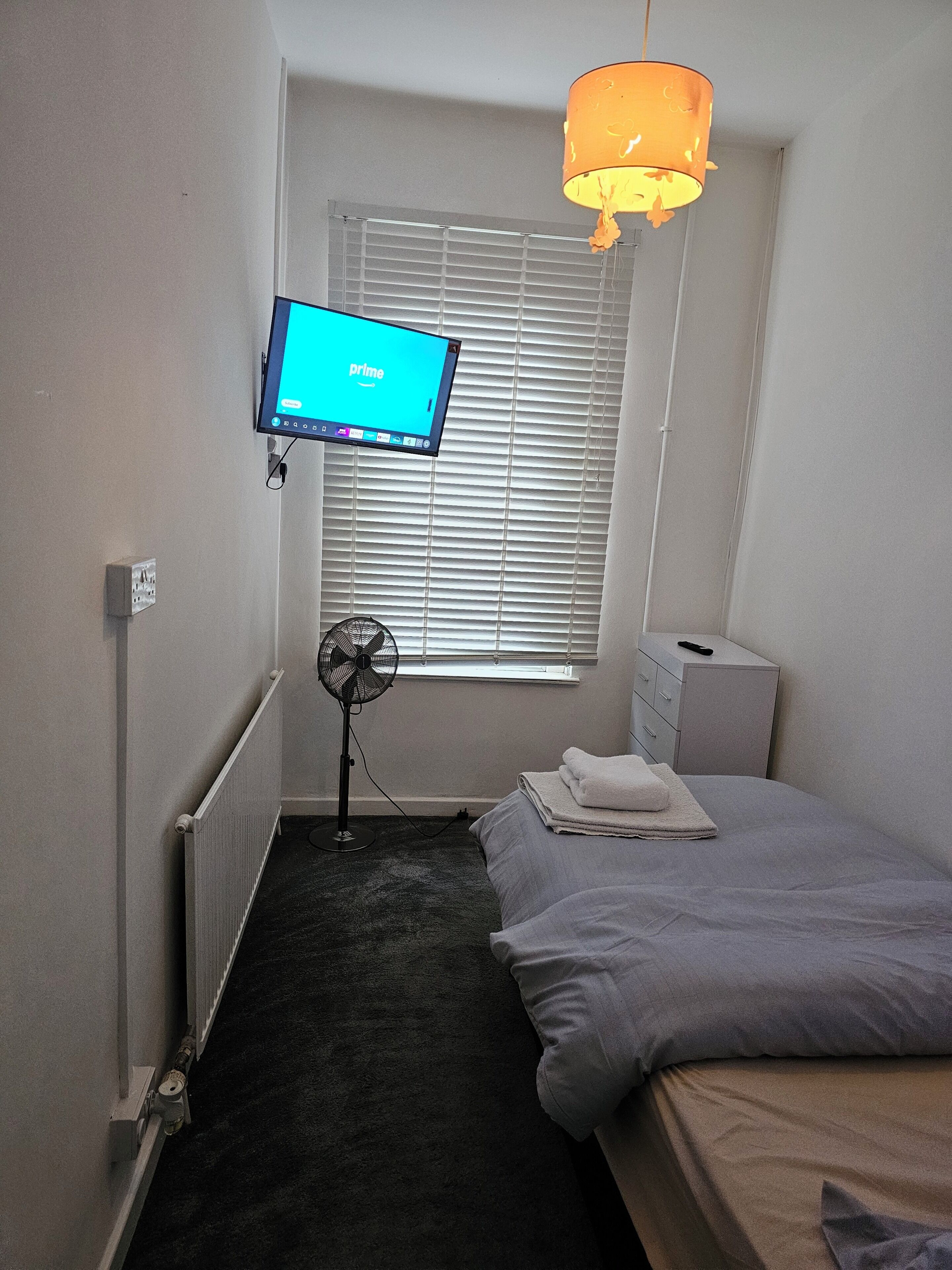 1 bedroom, WiFi, bed sheets