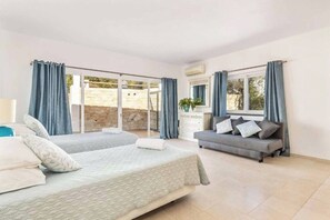 Desk, WiFi, bed sheets - Casa Jardim - Three Bedroom Villa, Sleeps 6 (Loulé)