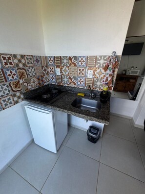 Mini-fridge, microwave, stovetop