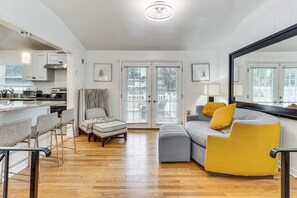 TV, fireplace - Group Getaway! Modern Silver Spring Home w/ Yard (Silver Spring)
