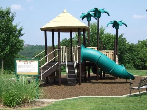 Relaxing 1-bedroom resort with AC in amazing Branson